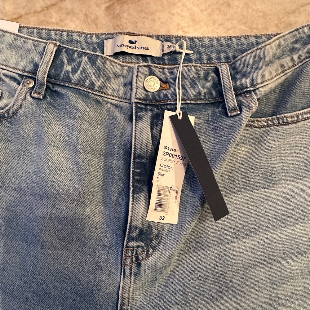 Vineyard Vines Indigo Audrey  Jeans - Picture 2 of 3